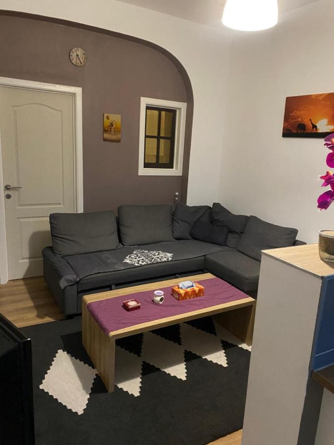 Superbe Appartement Charleroi Kültér fotó